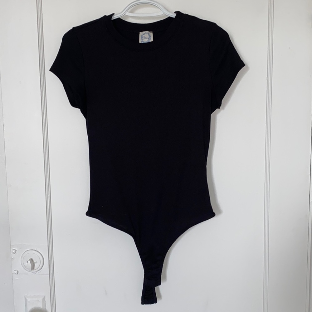 Black ribbed short sleeve bodysuit
